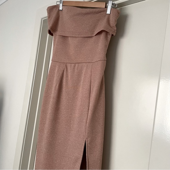 HOST PICK⭐️SNDYS NWOT ✨ Rose Gold Bodycon Dress - Picture 3 of 7